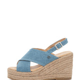Gaby | Espadrilles mit Keilabsatz. Hellblaue Jeans