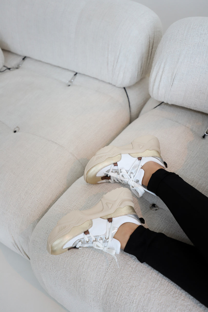 Laurie | Sneaker Gold/Silber